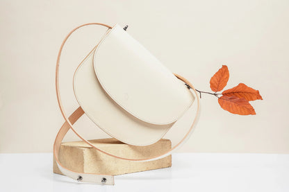 Leather Handbag Moon Pack - Cookie